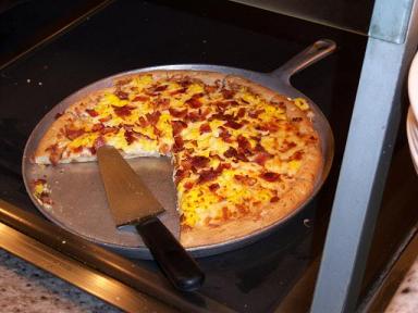 Breakfast Pizza