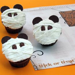 Mickey Mummy Cupcakes