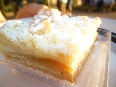 Pear Streusel Pudding Cake