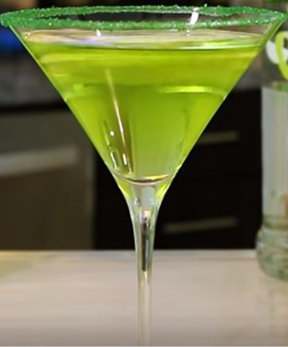 poison-apple-cocktail