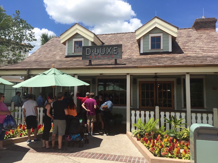 D-Luxe-Burger-Disney-Springs