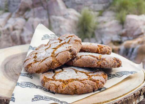 Molasses Crackle Cookies